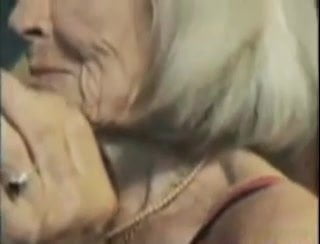 Granny Molly – 90yo gentle gangbang casting